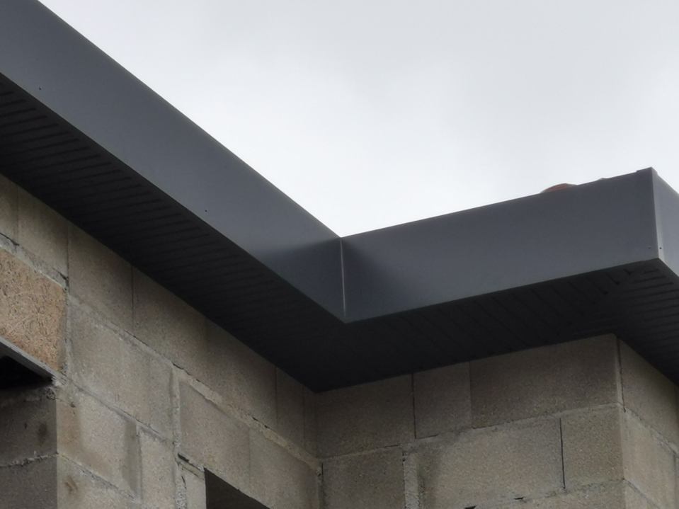 Caniveau zinc, chantier à Vienne